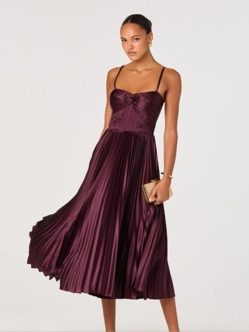 ASTR The Label Acella Sweetheart Pleated Midi Dress - NWT
